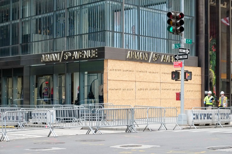 @SINYC Photos by @JulienMcRoberts #8grape #nycprotests